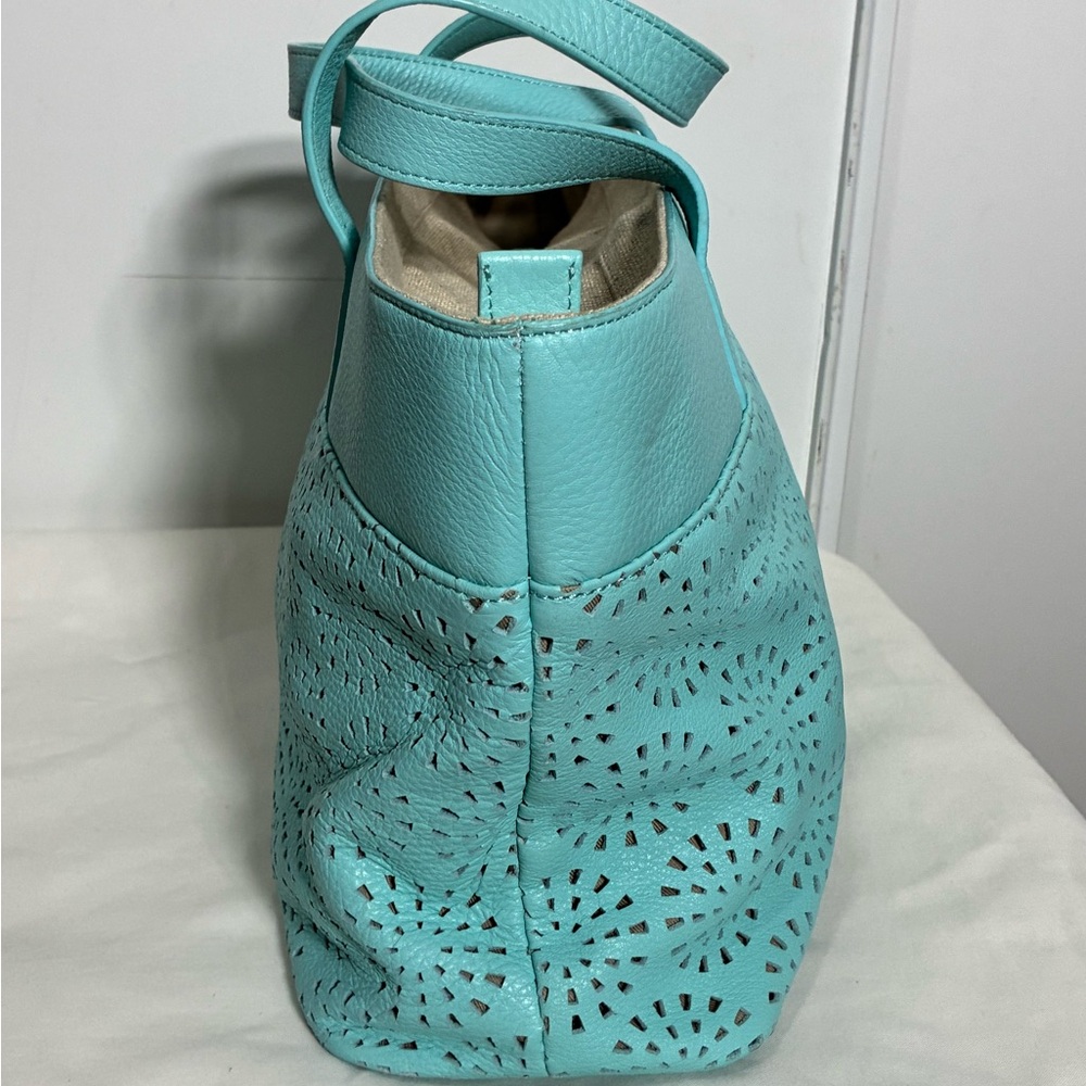 Talbots blue turquoise satchel handbag  with cutout designs NWOT - Picture 5 of 12